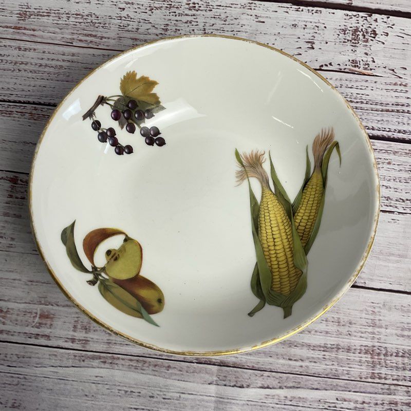 Royal Worcester 3 Pc. Evesham 7" Gold Rim Porcelain Soup/cereal Bowl Set
