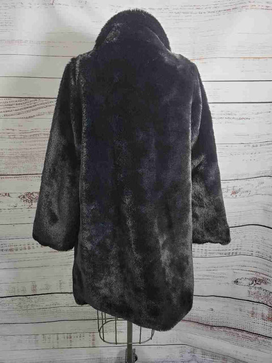 NWT Women's Love Token Black Faux Fur Coat Size L