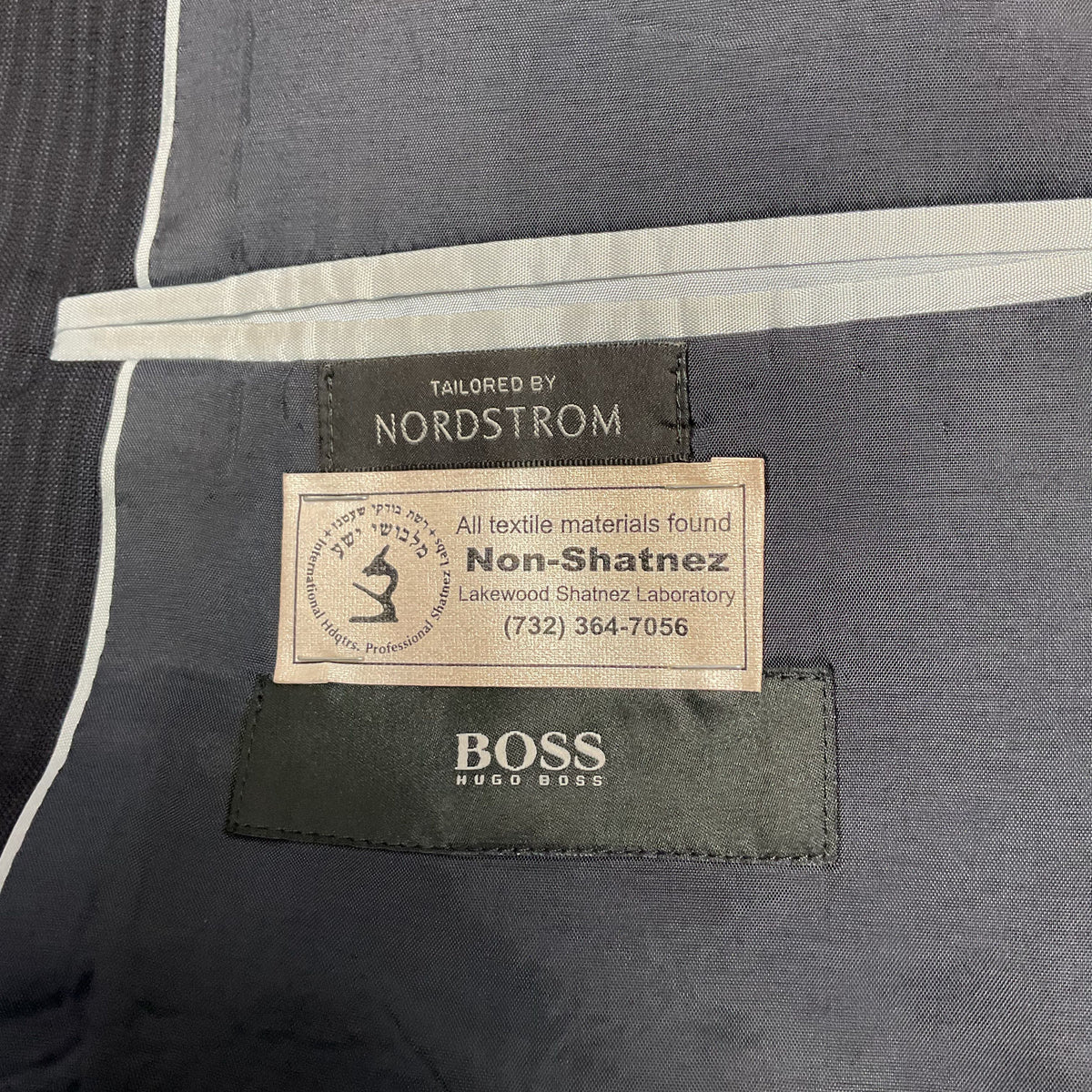 Hugo Boss Black Striped Non Shatnez 2 Button Blazer Jacket - Size 40L