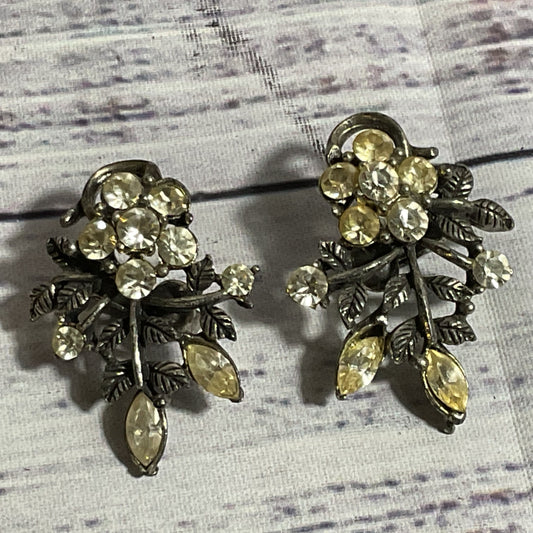 VTG. CORO Silver Tone Rhinestone Clip On Earrings- 1.5"