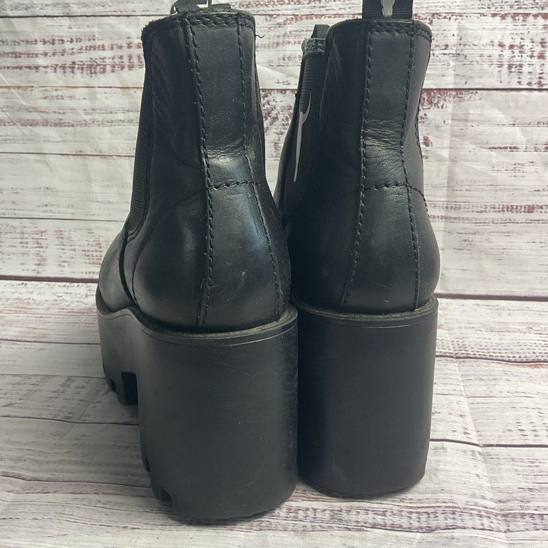 Windsor Smith Black Platform Chelsea Boot Women's Size 6
