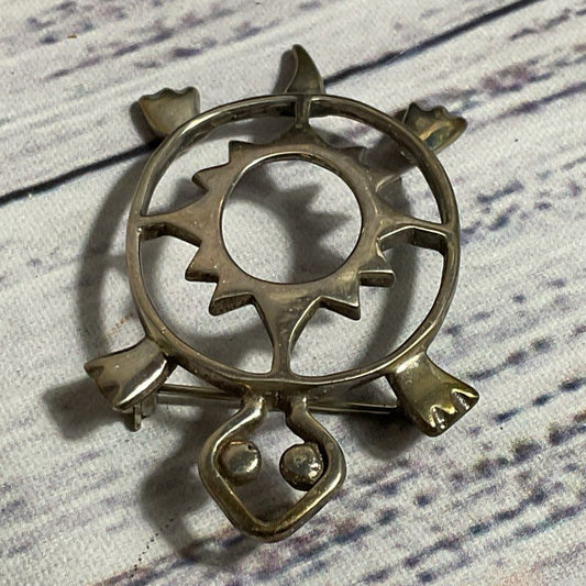 BELINDA WOODY B.W. Sterling Silver Turtle Brooch- 9.17g