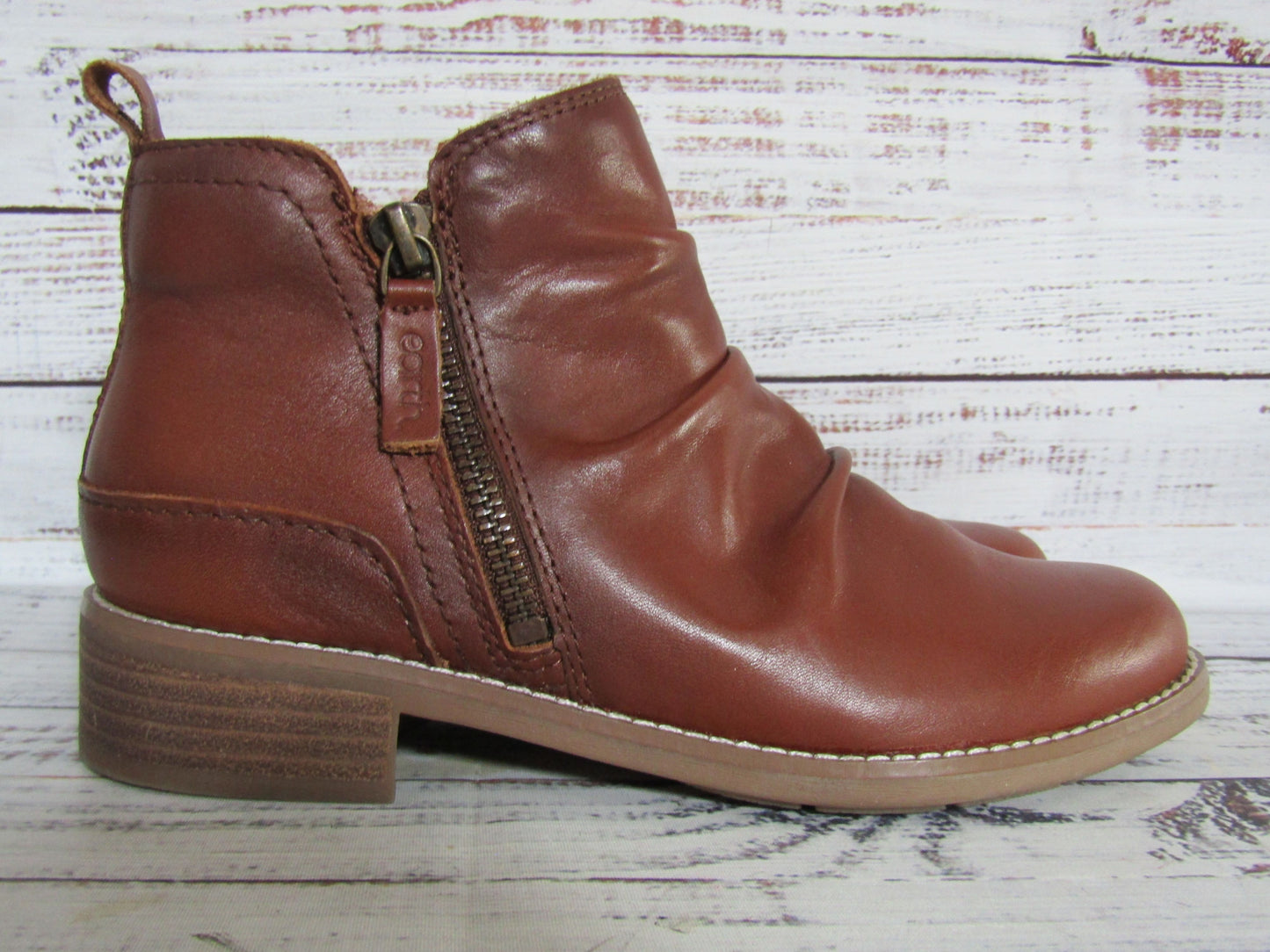 Earth Nadya Women's Brown Leather Ruched Ankle Boots Size 5
