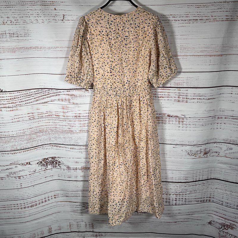 NWT Mirth Krabi Crossover Champagne Floral Print Short Sleeve Dress - Size M
