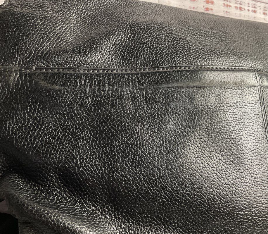 Tumi Pebble Leather Fold Over Crossbody Messenger Bag Black