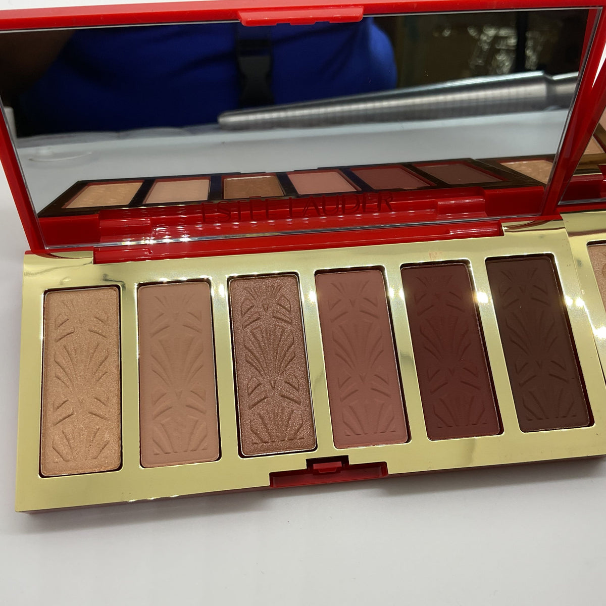 NEW ESTEE LAUDER Limited Edition "Trick of The Eyes" Eyeshadow Palette- Set of 2