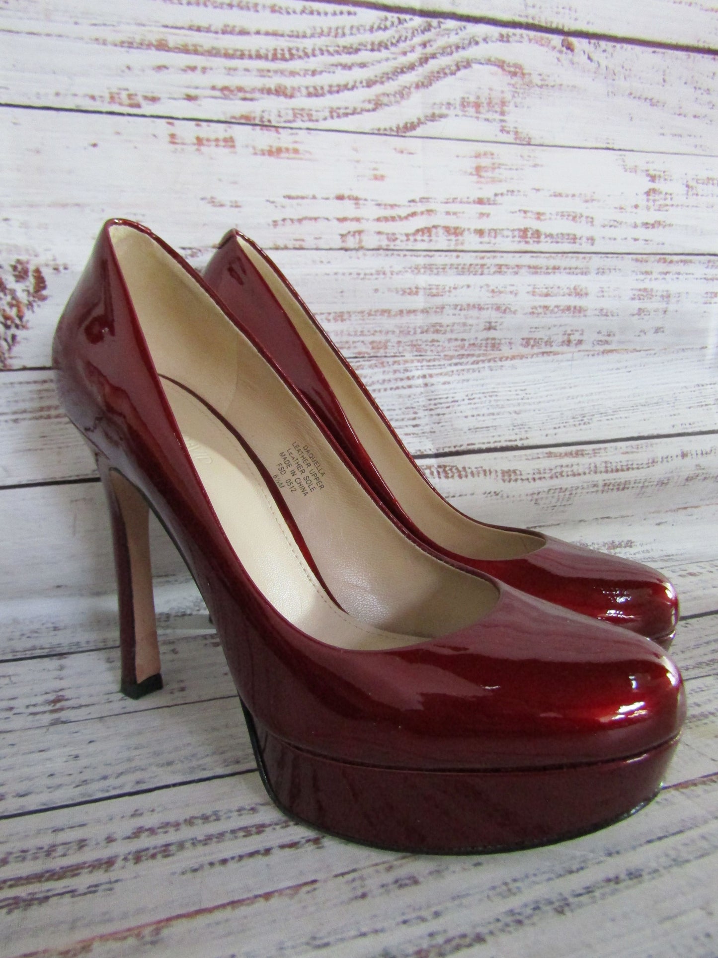 Joan & David Quella Women's Red Patent Leather Pumps Size 6.5