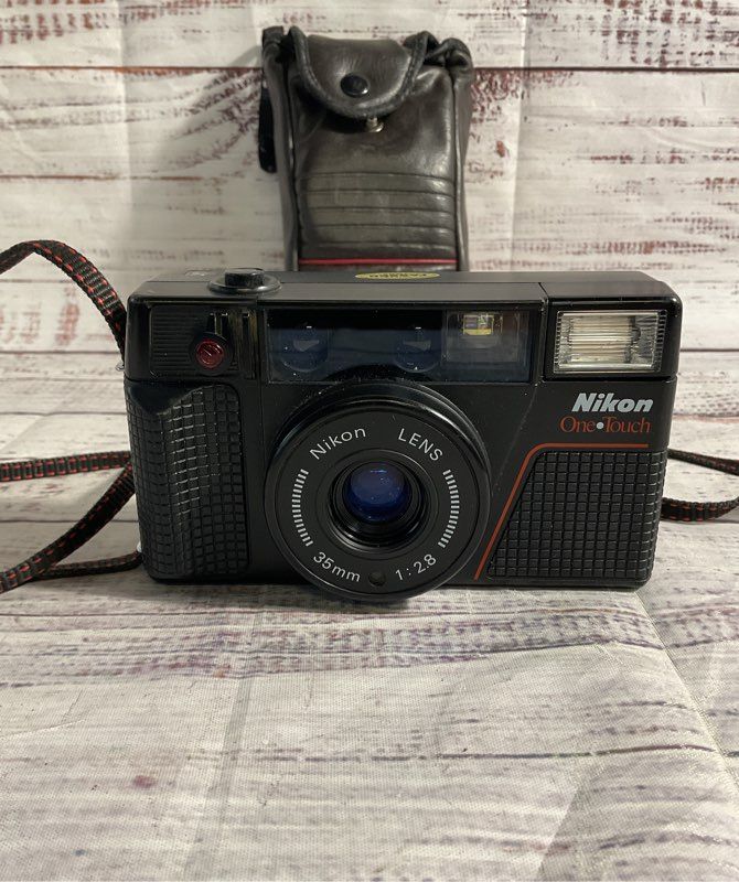 NIKON ONE TOUCH 35mm FILM CAMERA 1:2.8 With Case For Parts