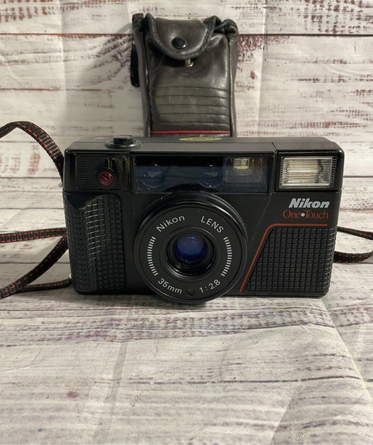 NIKON ONE TOUCH 35mm FILM CAMERA 1:2.8 With Case For Parts