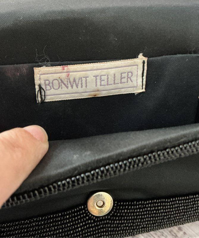 Women's Vintage Bonwit Teller Black Beaded Handbag