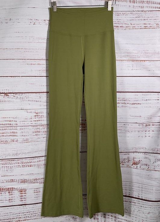 Lululemon Groove Super High Rise Nulu Flare Leggings Green 6