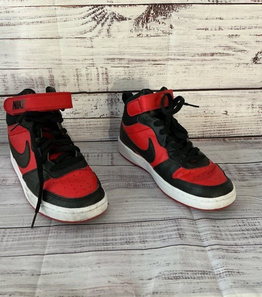 Big Kids Nike Court Borough Mid 2 Black And Red Sneaker Size 6Y