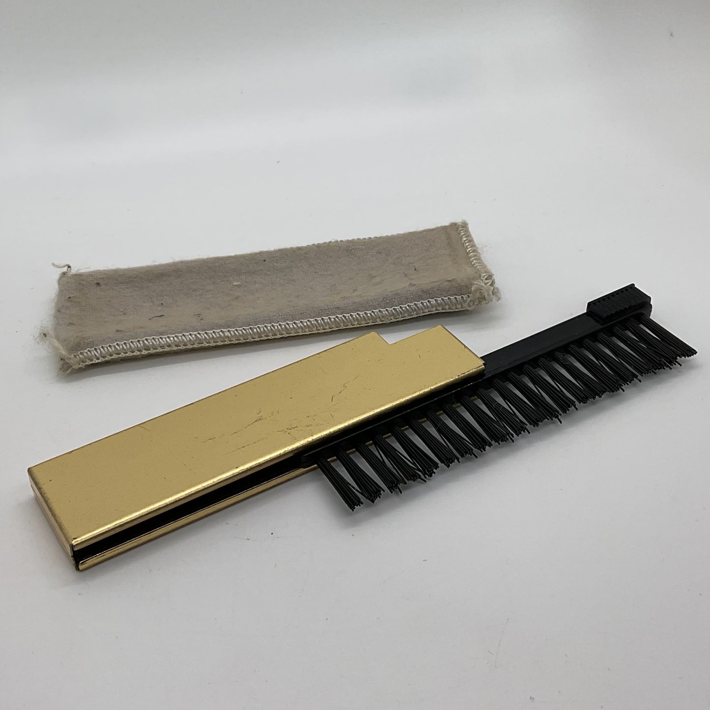 VTG. Gold Tone Folding Brush with Pouch- 4"