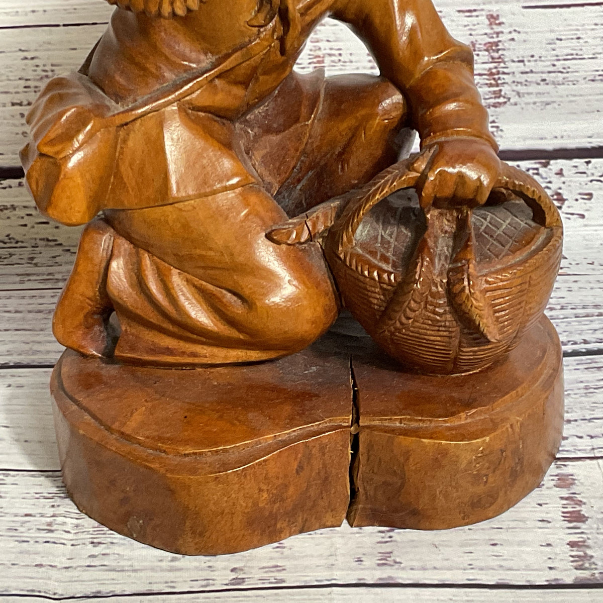 VTG./ANTIQUE Carved Boxwood Young Girl with Wheat and Basket- 5.5" x 7.5"