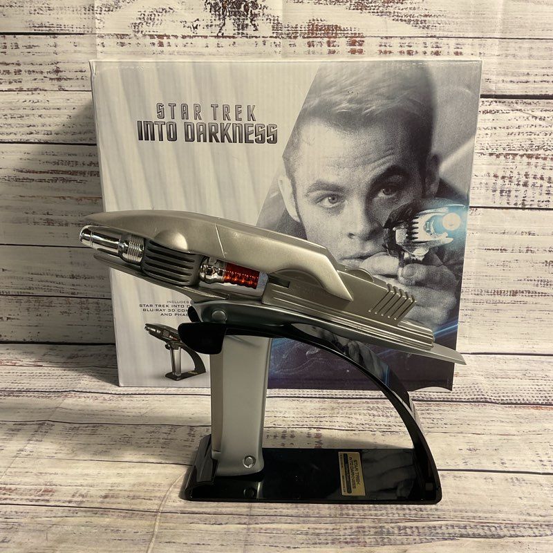 Star Trek Into Darkness Phaser Replica W/ Stand In Og Box *No Disc*