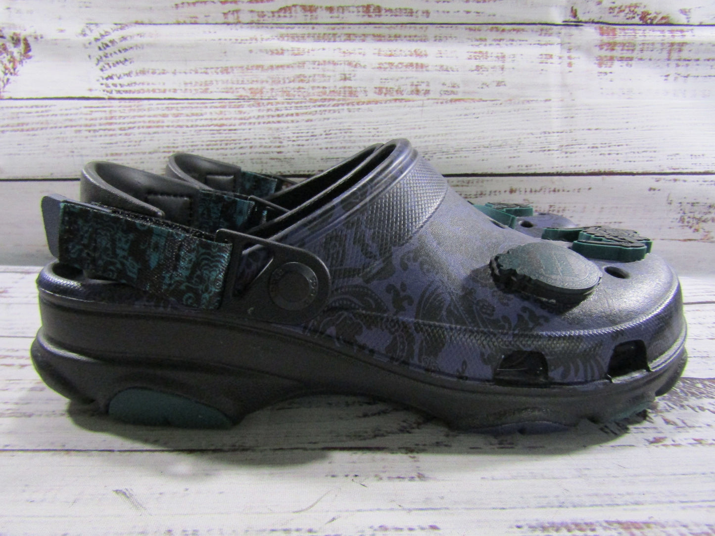 Crocs Haunted Mansion Wallpaper Black & Purple Slip-On Sandals Women's Size 9