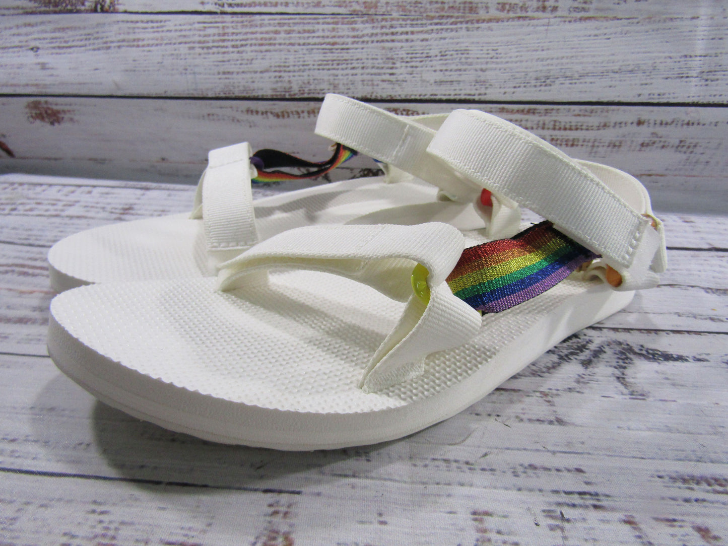 Teva Universal Pride Women's White Rainbow Accent Fisherman Sandals Size 9