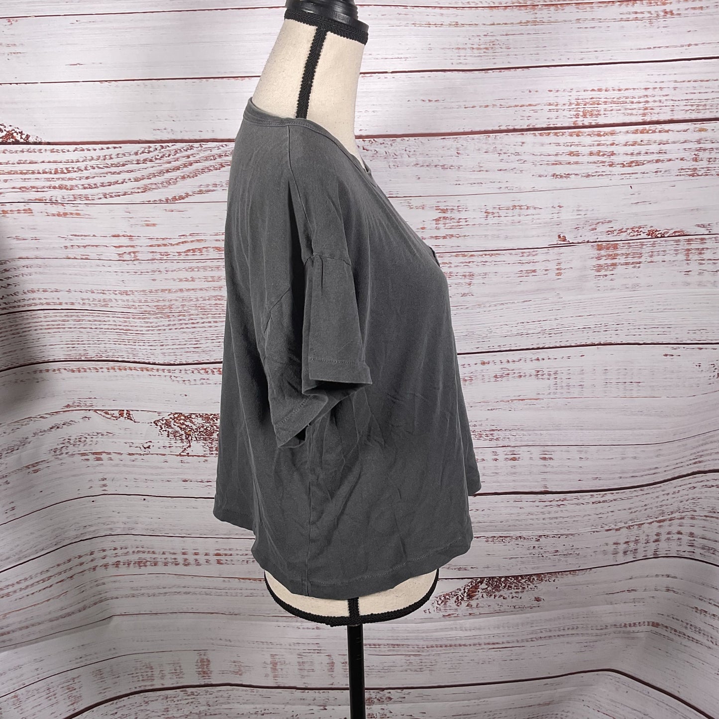 The Great. Brand Grey Round Neck Short Sleeve Shirt Pocket T-shirt - Size 2