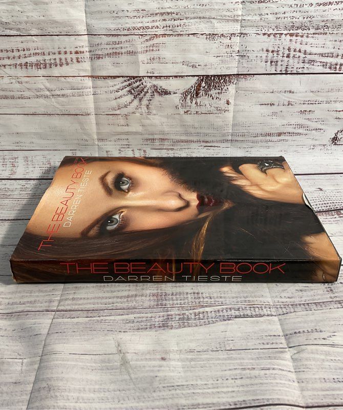 The Beauty Book For Brain Cancer Darren Tieste Hardcover