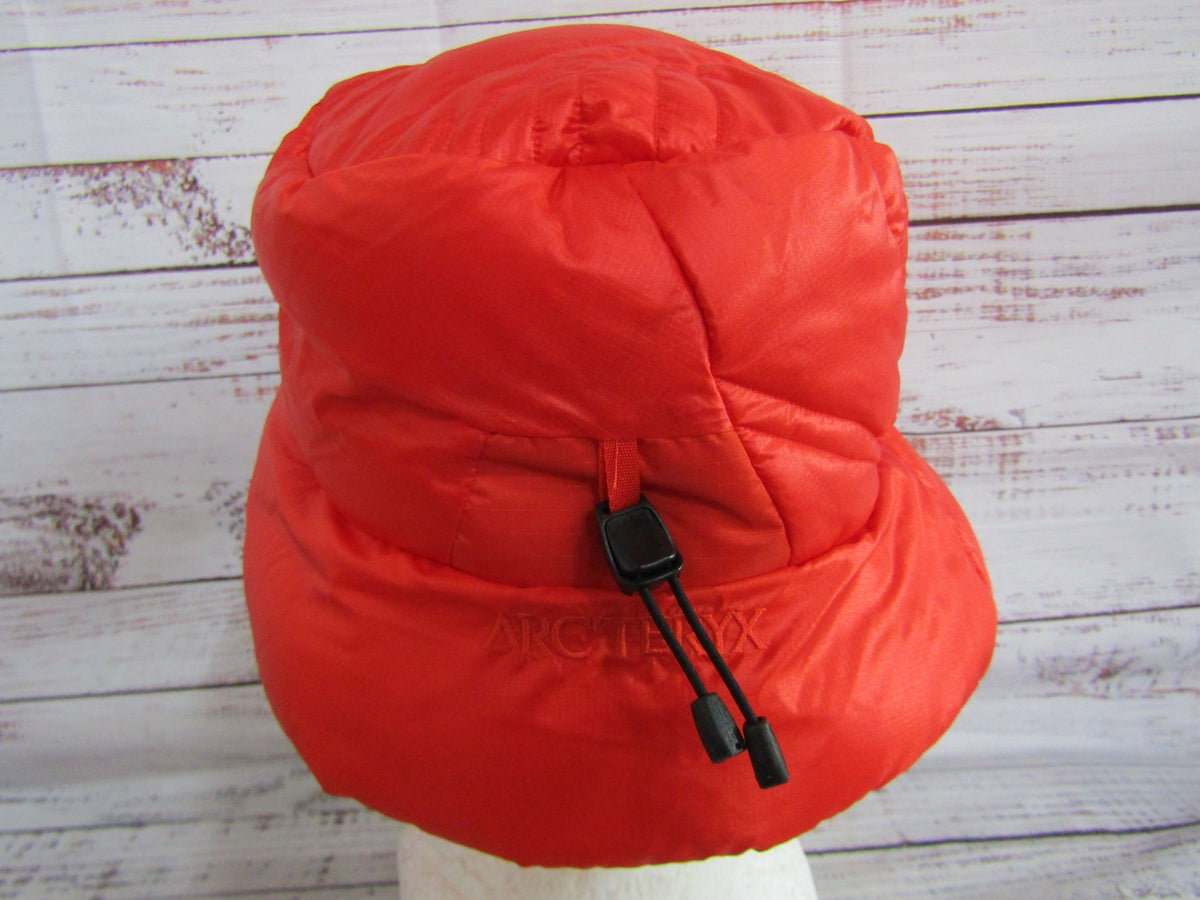 Arc'teryx Ogee Red Insulated Bucket Hat Size L / XL