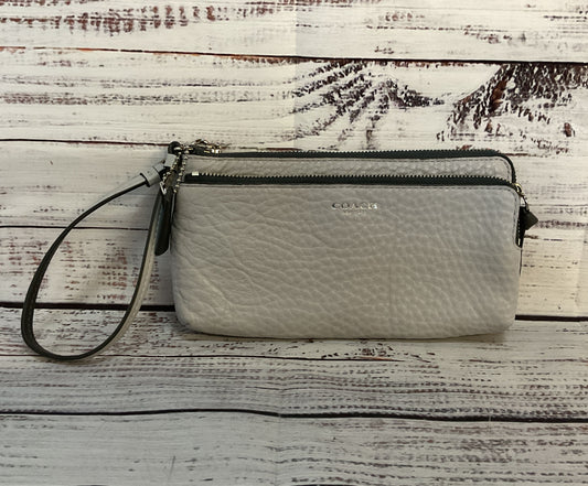 Coach Pebble Leather Bleeker Double Zip Wristlet Gray