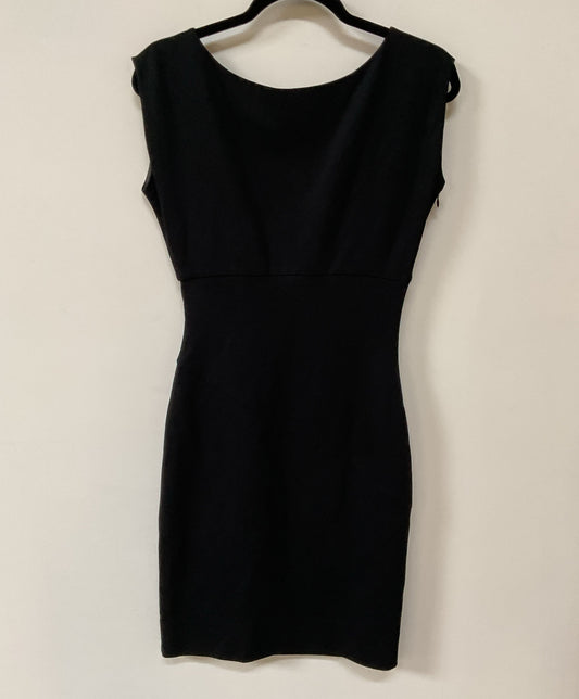 Diane Von Furstenberg Women's Sleeveless Black Dress with ruching Size 6