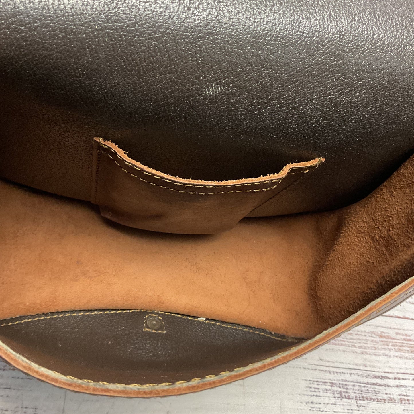 Saddleback Brown Leather Crossbody Hobo Bag Purse 10"x10"x4.5"