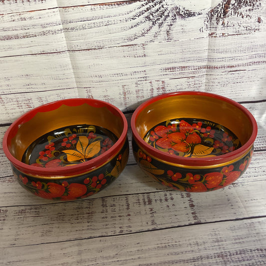 Set of 2 VTG. Russian USSR Khokhloma Folk Hand Painted Wooden Bowl 5.25”