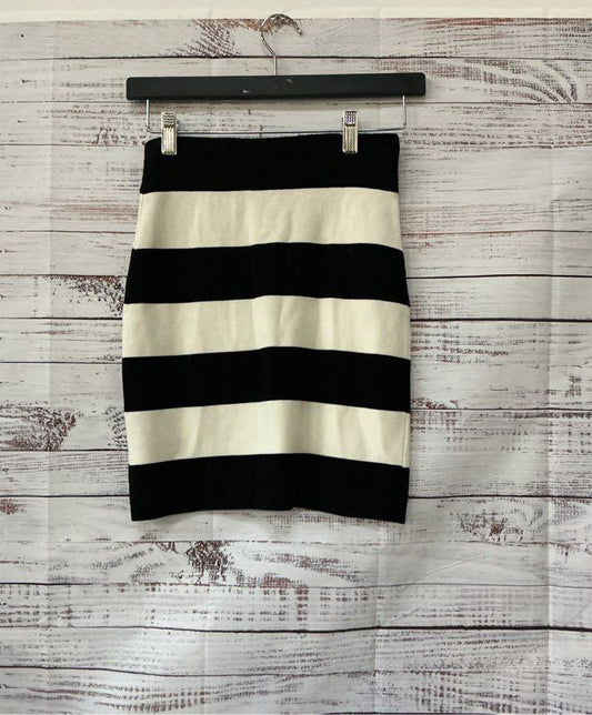 NWT Women's Theory Black/White bodycon Striped Knit Mini Skirt Size P