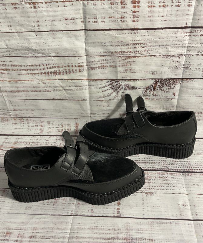 T.U.K. Women's Black Leather Platform Creeper Shoes Size 5