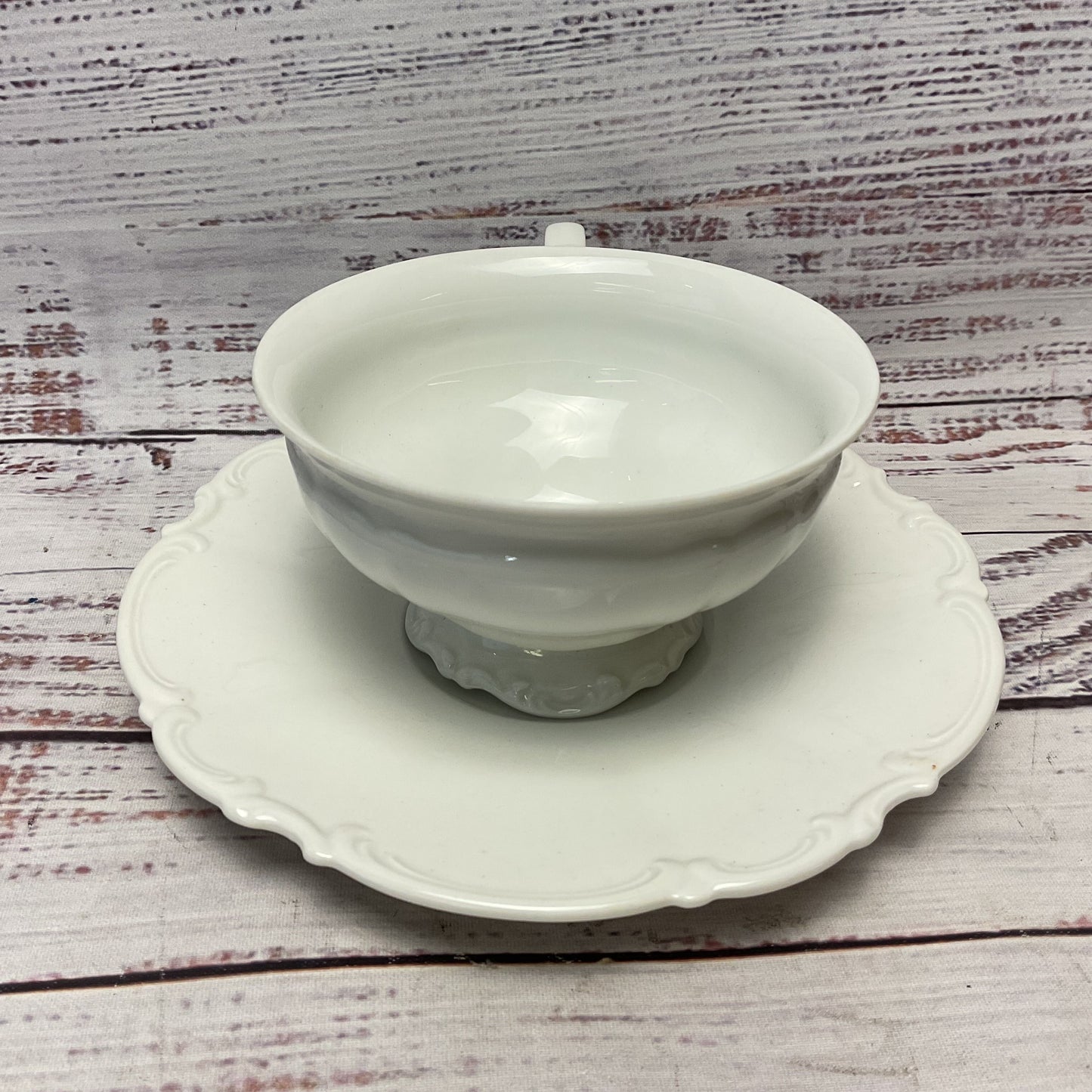 Hutschenreuthe Selb Bavaria Germany White Porcelain Scalloped Tea Cup And Saucer