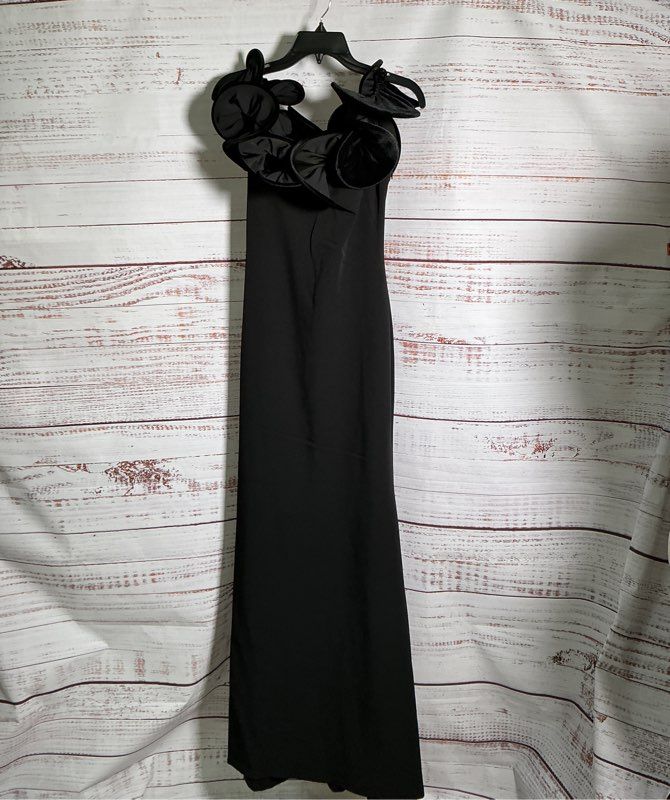 NWT Alberto Makali Black Long Dress with Velvet Ruffled Neckline Size 2