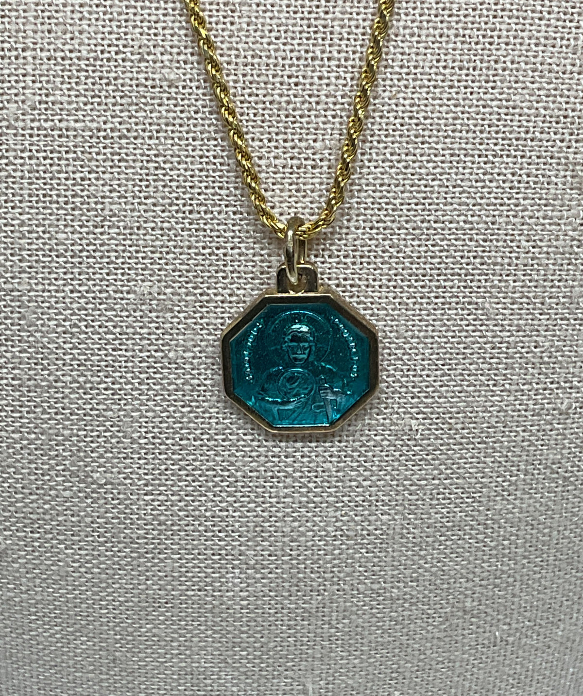 Italy Gold Tone Sterling Silver Enameled Pendant Chain Necklace