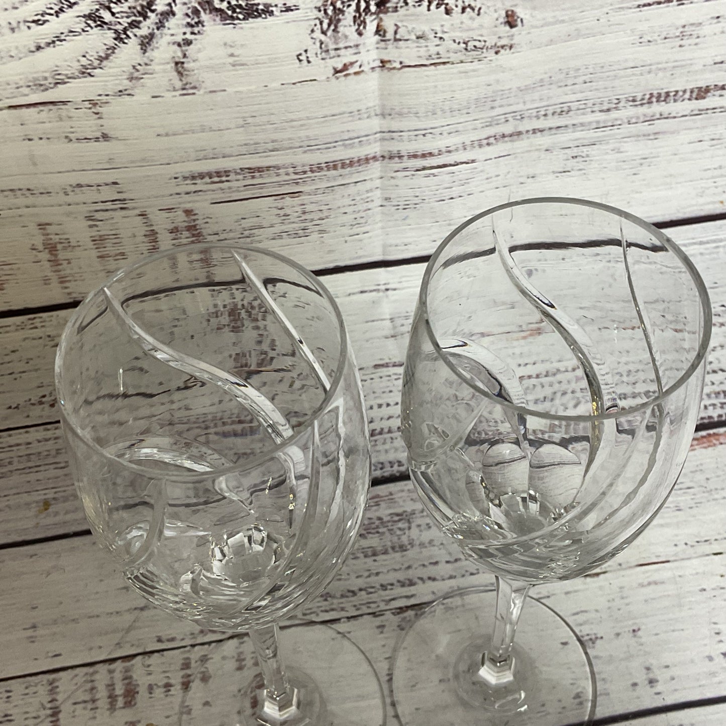 Pair of MIKASA Olympus Crystal Swirl Pattern Wine Glasses