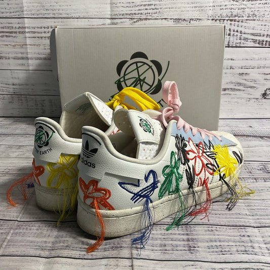 Adidas Sean Wotherspoon Super Earth AEC Embroidered Sneaker Men 5.5/Women 6.5
