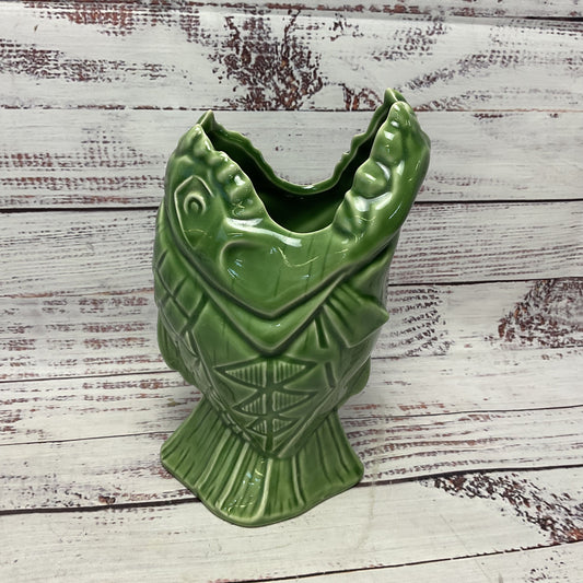 Disney Disneyland Trader Sam's Enchanted Tiki Bar 1st Edition Green Piranha Mug