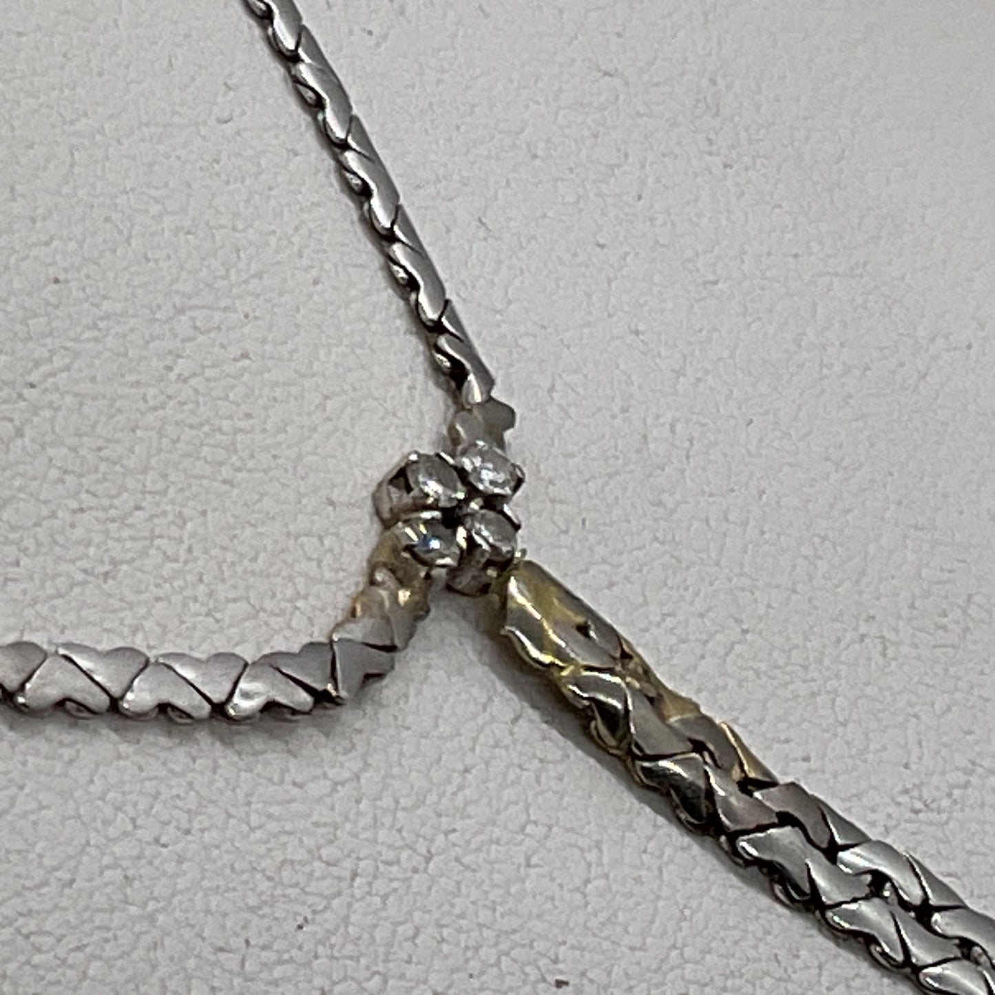 14K White Gold & Diamond Y Drop Heart Linked Chain 15.25" Necklace- 8.64g