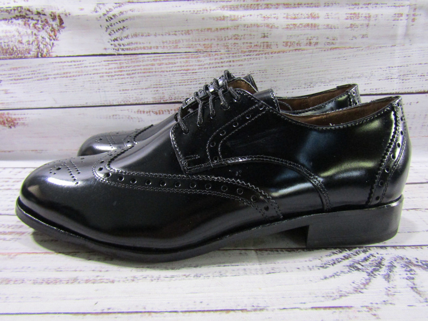 Florsheim Brookside Men's Black Leather Wingtip Oxfords Size 7.5 11231-001