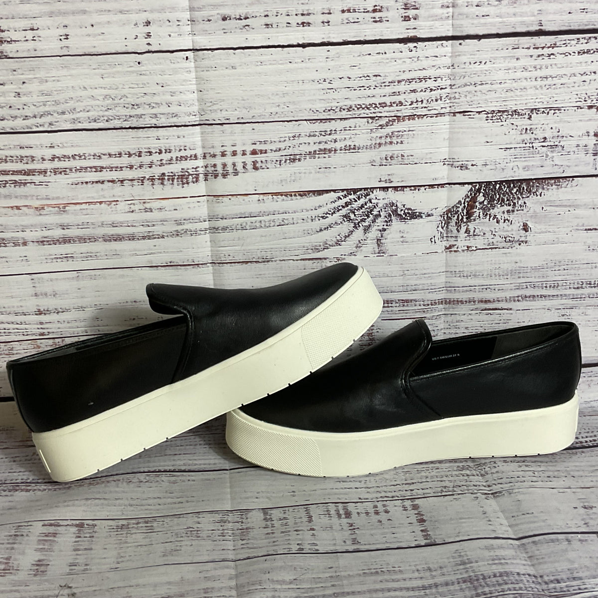 NWOB VINCE. Men's Black Slip-On Shoes- SZ 7.5