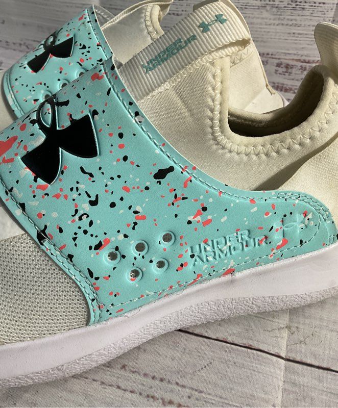 Under Armour Womens Runplay Paint 3025374-100 White Running Shoes 8.5