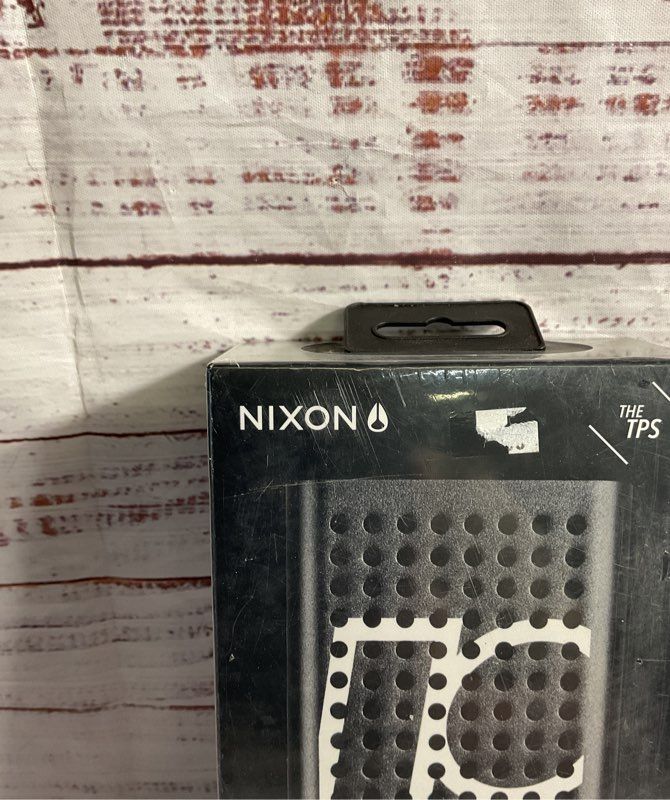 NEW Sealed Nixon x Plan B TPS Wireless Portable Speaker Limited Edition Black