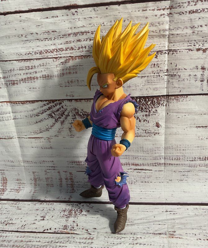 Bandai Master Star Piece Dragon Ball Z Super Saiyan 2 Gohan Figure 9"