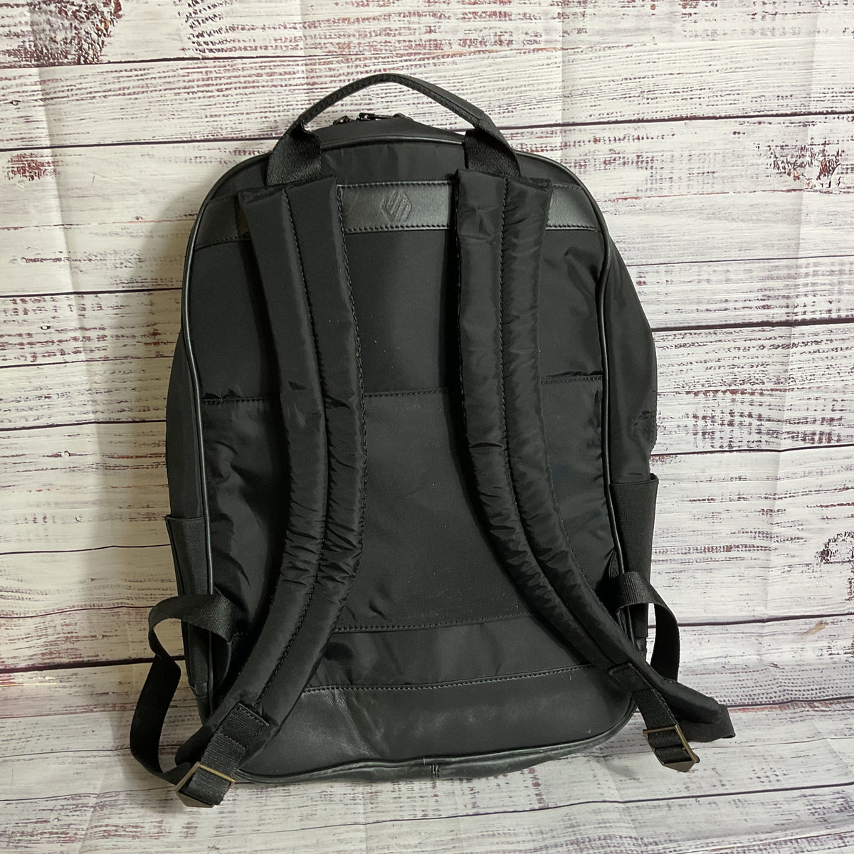 JOHNSTON & MURPHY Black Backpack
