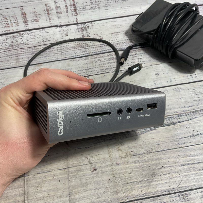 CalDigit Thunderbolt Station 3 Plus Power Bank w/ Cords *FOR PARTS/REPAIR*