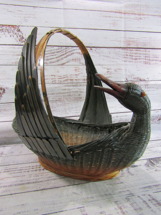 Vintage Shanghai Handicraft Mallard Woven Wicker Basket