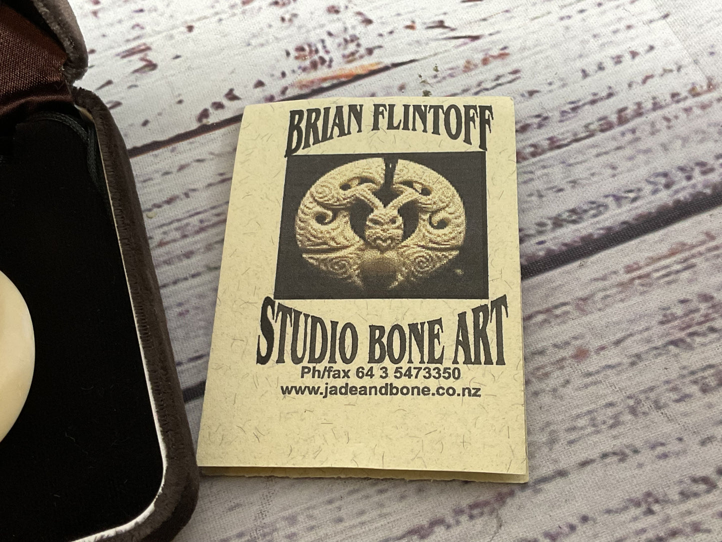 NEW BRIAN FLINTOFF Studio Bone Art Pendant Necklace