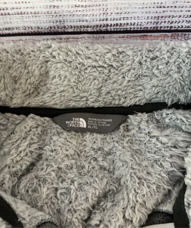 Women's The North Face Gray Fleece Jacket Size XL