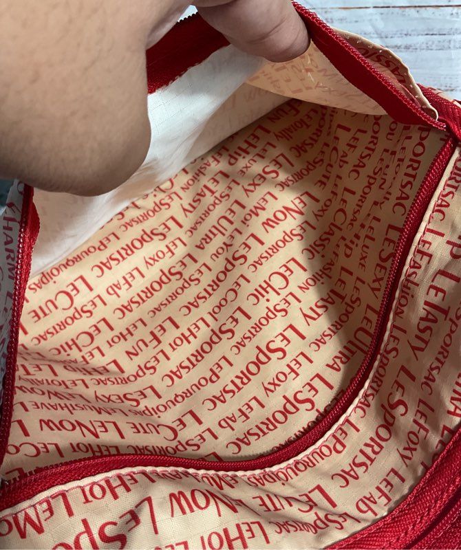 LeSportSac Jonathan Alder Women's Red & Beige Shoulder Bag