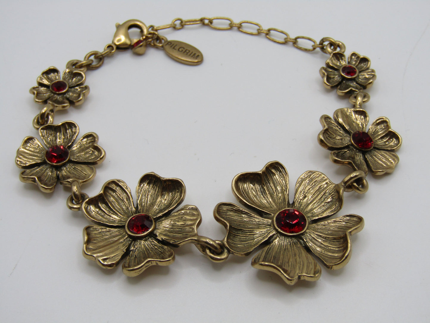 Pilgrim Danish Design Poppy Necklace & Bracelet Set