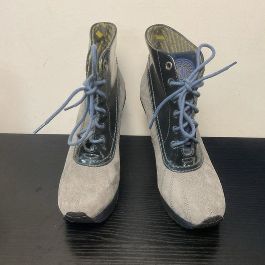 DKNY Britten Sapphire Grey Blue Bootie Heel Rain Boot Women Size 6/36